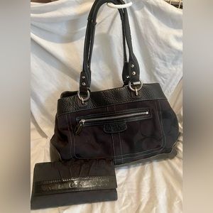Black Coach Purse and Wallet. Penelope style